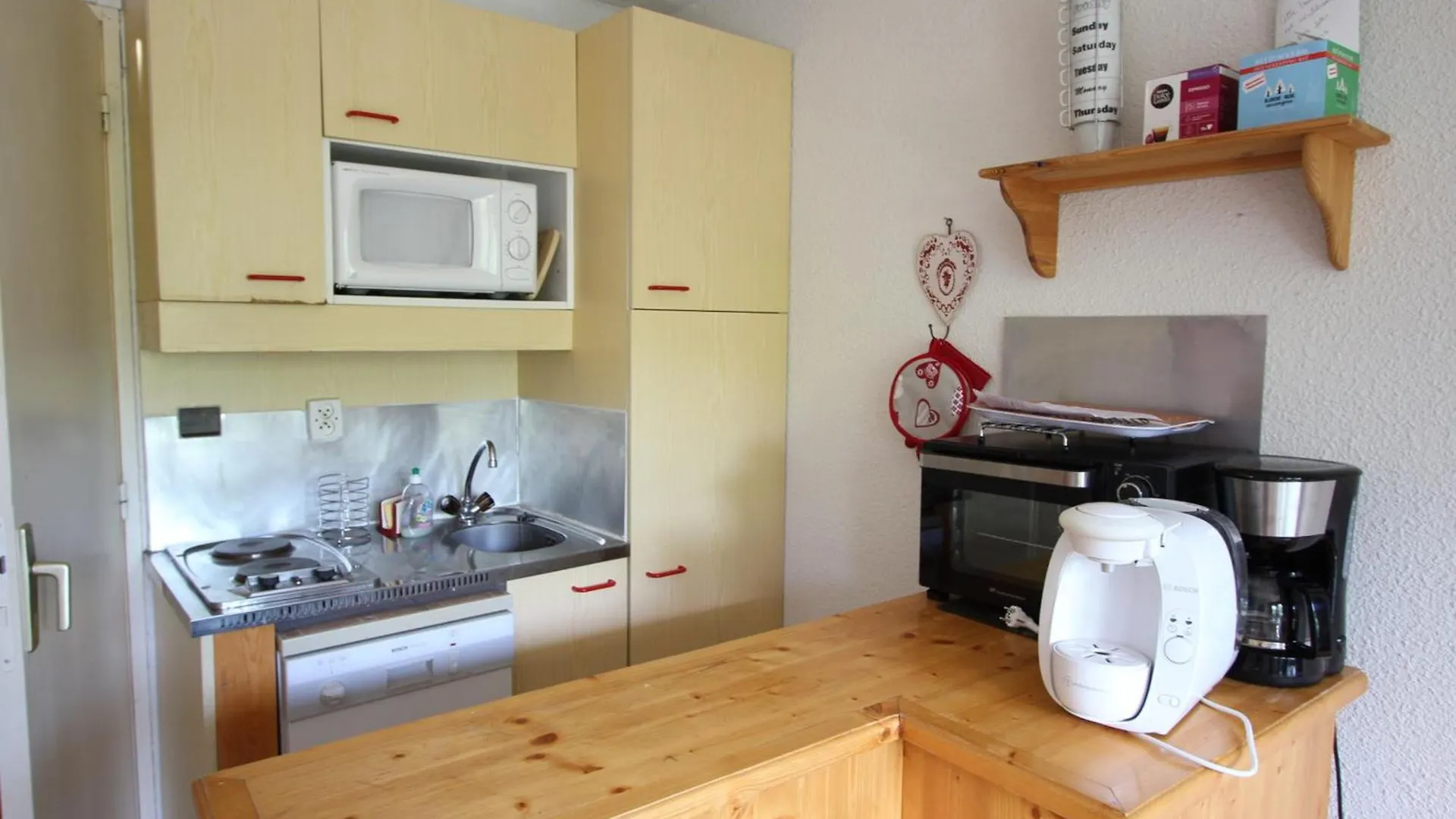 Apartment Studio Cosy Avec Balcon Et Animaux Admis A Chamrousse - Fr-1-340-280